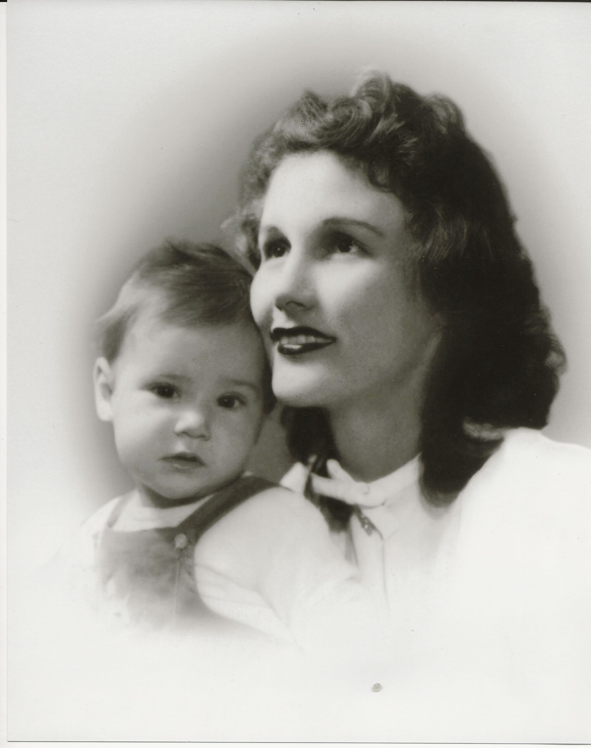 Tee and mother, Barbara Greene Lawrence The Maltz Studio, Bronx, NY